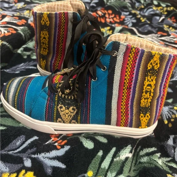 Inkkas Multicolor Striped High-Top Sneakers Handmade In Peru - Picture 2 of 12